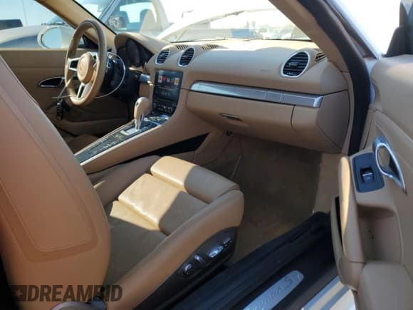 ✅ 2017 Porsche 718 Cayman S • VIN: WP0AB2A83HS285419 • Лот: 76059334. Опубликован ранее на Copart с пробегом Не указан. Бесплатный доступ к архиву аукционных продаж из США и подробный отчёт об истории автомобиля на DreamBid. Изображение 10.