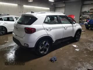 ✅ 2021 Hyundai Venue SEL • VIN: KMHRC8A33MU088171 • Lot: 81464714. Listed on Copart with 58,290 mi. Free auction sales archive from the USA and detailed vehicle history report at DreamBid. Image 3.