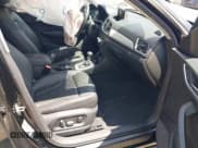 ✅ 2016 Audi Q3 Premium Plus • VIN: WA1BFCFS4GR000147 • Lot: 42689917. Wystawiony na IAAI z przebiegiem 83 429 mil. Bezpłatny archiwum sprzedaży aukcyjnych z USA i szczegółowy raport historii pojazdu na DreamBid. Zdjęcie 5.