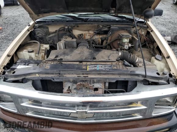 ✅ 1994 Chevrolet S-10 • VIN: 1GCCS1444R8162853 • Лот: 51461395. Опубликован ранее на Copart с пробегом 279 100 миль. Бесплатный доступ к архиву аукционных продаж из США и подробный отчёт об истории автомобиля на DreamBid. Изображение 11.