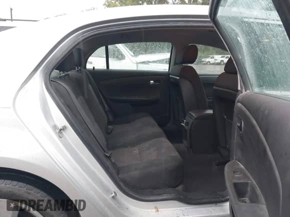 2009 Chevrolet Malibu 1LT with VIN 1G1ZH57BX9F242222, listed as a IAAI auction lot 43247537 with 186,164 mi miles and . Bid and sale history available at DreamBid. Image 8.