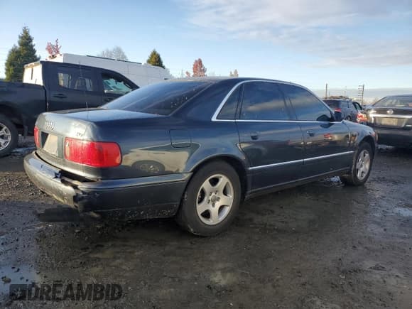 ✅ 1998 Audi A8 • VIN: WAUAF74D4WN001668 • Lot: 81941994. Wystawiony na Copart z przebiegiem 96 745 mil. Bezpłatny archiwum sprzedaży aukcyjnych z USA i szczegółowy raport historii pojazdu na DreamBid. Zdjęcie 3.
