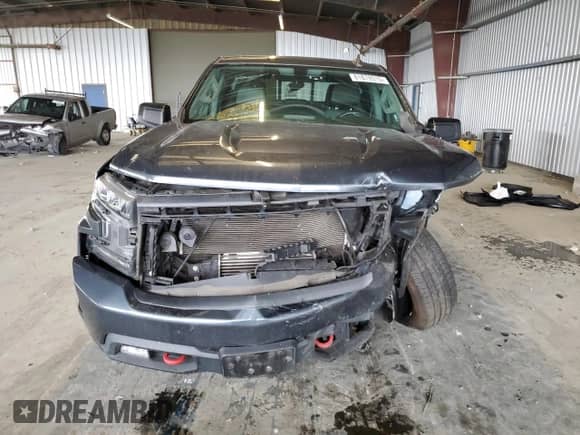 2019 Chevrolet Silverado 1500 RST with VIN 1GCPWDEK0KZ238430, listed as a Copart auction lot 81879315 with 142,553 mi miles and Salvage title. Bid and sale history available at DreamBid. Image 5.