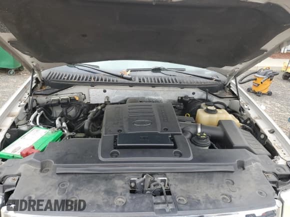 ✅ 2007 Ford Expedition XLT • VIN: 1FMFU16577LA76553 • Лот: 81336675. Опубликован ранее на Copart с пробегом 165 750 миль. Бесплатный доступ к архиву аукционных продаж из США и подробный отчёт об истории автомобиля на DreamBid. Изображение 12.