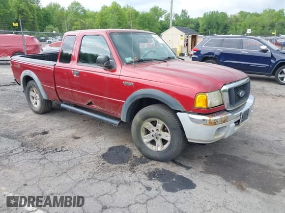 ✅ 2005 Ford Ranger XLT • VIN: 1FTZR45E35PA62970 • Lot: 42279050. Listed on IAAI with 128,233 mi. Free auction sales archive from the USA and detailed vehicle history report at DreamBid. Image 1.