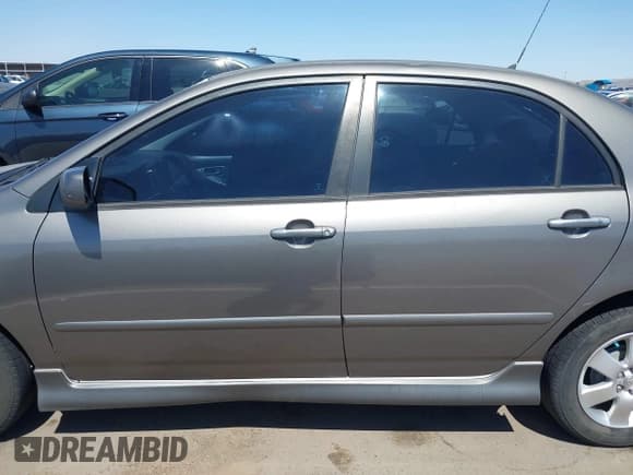 ✅ 2006 Toyota Corolla CE • VIN: 1NXBR32E46Z652934 • Lot: 42541738. Wystawiony na IAAI z przebiegiem 180 989 mil. Bezpłatny archiwum sprzedaży aukcyjnych z USA i szczegółowy raport historii pojazdu na DreamBid. Zdjęcie 14.