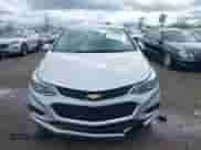 2017 Chevrolet Cruze LS с VIN 1G1BB5SM0H7135331, выставлен на аукционе IAAI как лот 42171304 с пробегом 148 134 миль миль и . История ставок и продаж доступна на DreamBid. Изображение 12.