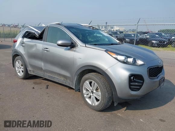 ✅ 2019 Kia Sportage LX • VIN: KNDPMCACXK7597942 • Lot: 42891621. Wystawiony na IAAI z przebiegiem 61 218 mil. Bezpłatny archiwum sprzedaży aukcyjnych z USA i szczegółowy raport historii pojazdu na DreamBid. Zdjęcie 1.