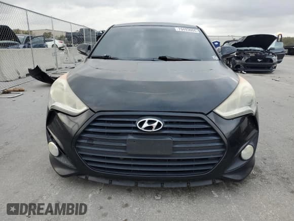 ✅ 2013 Hyundai Veloster Turbo • VIN: KMHTC6AE2DU179539 • Lot: 79493004. Wystawiony na Copart z przebiegiem 279 797 mil. Bezpłatny archiwum sprzedaży aukcyjnych z USA i szczegółowy raport historii pojazdu na DreamBid. Zdjęcie 5.