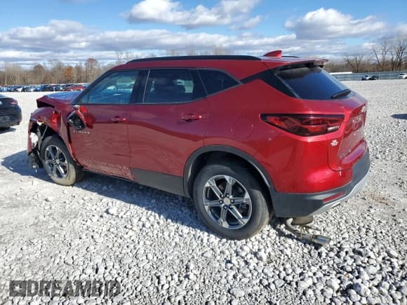 ✅ 2023 Chevrolet Blazer LT • VIN: 3GNKBJRS2PS133768 • Лот: 93318545. Опубликован ранее на Copart с пробегом Не указан. Бесплатный доступ к архиву аукционных продаж из США и подробный отчёт об истории автомобиля на DreamBid. Изображение 2.