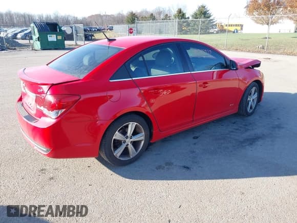 ✅ 2014 Chevrolet Cruze 2LT • VIN: 1G1PE5SB4E7454044 • Lot: 43722929. Listed on IAAI with 110,817 mi. Free auction sales archive from the USA and detailed vehicle history report at DreamBid. Image 4.