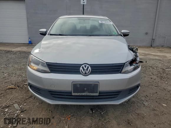 ✅ 2011 Volkswagen Jetta SE • VIN: 3VWDZ7AJ7BM358877 • Lot: 96138455. Listed on Copart with 133,587 mi. Free auction sales archive from the USA and detailed vehicle history report at DreamBid. Image 5.