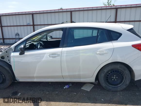 ✅ 2020 Subaru Impreza • VIN: 4S3GTAB6XL3732197 • Lot: 42489155. Wystawiony na IAAI z przebiegiem 53 805 mil. Bezpłatny archiwum sprzedaży aukcyjnych z USA i szczegółowy raport historii pojazdu na DreamBid. Zdjęcie 14.