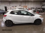 ✅ 2013 Mazda 2 Touring • VIN: JM1DE1LZ2D0157831 • Lot: 43457278. Wystawiony na IAAI z przebiegiem 189 111 mil. Bezpłatny archiwum sprzedaży aukcyjnych z USA i szczegółowy raport historii pojazdu na DreamBid. Zdjęcie 13.