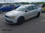 ✅ 2011 Volkswagen Jetta SE • VIN: 3VWDZ7AJ8BM328187 • Лот: 43210569. Опубликован ранее на IAAI с пробегом 234 097 миль. Бесплатный доступ к архиву аукционных продаж из США и подробный отчёт об истории автомобиля на DreamBid. Изображение 2.