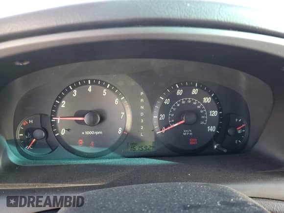 2006 Hyundai Elantra GLS z VIN KMHDN46D66U297471, wystawiony jako Copart lot #77856934 z przebiegiem 161 592 mil mil oraz Szkoda całkowita • Salvage title. Historia ofert i sprzedaży dostępna na DreamBid. Obrazek 9.