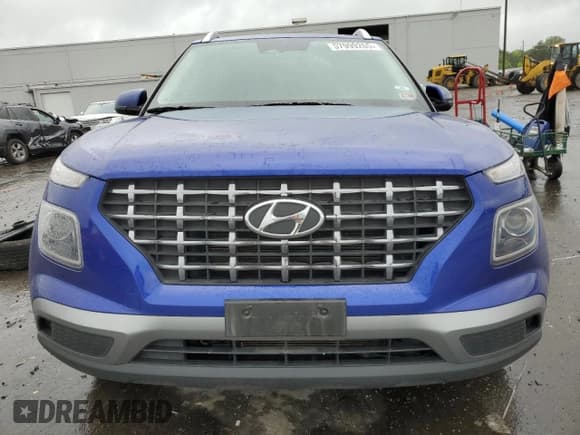 ✅ 2023 Hyundai Venue SEL • VIN: KMHRC8A39PU246503 • Lot: 57999265. Listed on Copart with 24,252 mi. Free auction sales archive from the USA and detailed vehicle history report at DreamBid. Image 5.