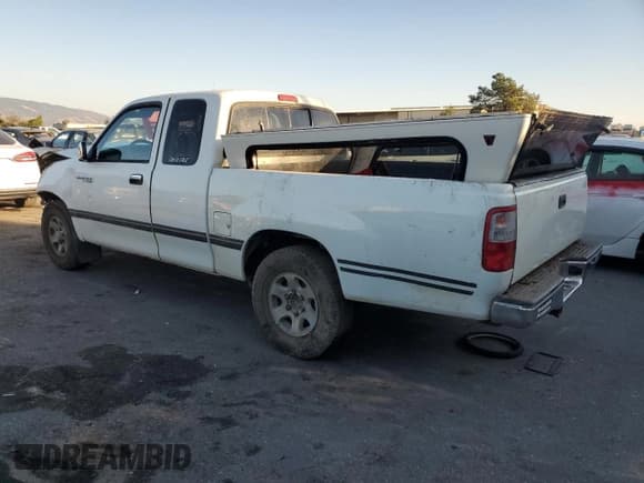 ✅ 1998 Toyota T100 SR5 • VIN: JT4TN14D8W0039509 • Lot: 83712444. Listed on Copart with 274,049 mi. Free auction sales archive from the USA and detailed vehicle history report at DreamBid. Image 2.