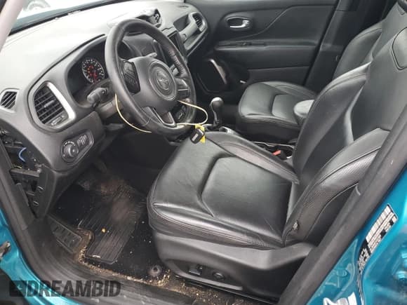 ✅ 2020 Jeep Renegade Limited • VIN: ZACNJAD13LPL70026 • Lot: 89711325. Wystawiony na Copart z przebiegiem 68 968 mil. Bezpłatny archiwum sprzedaży aukcyjnych z USA i szczegółowy raport historii pojazdu na DreamBid. Zdjęcie 7.