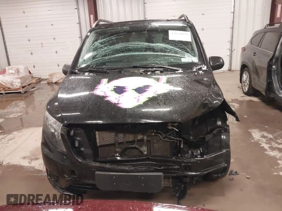 ✅ 2018 Mercedes-Benz Metris Passenger • VIN: WD4PG2EE5J3382381 • Lot: 43671179. Listed on IAAI with 150,657 mi. Free auction sales archive from the USA and detailed vehicle history report at DreamBid. Image 12.