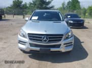 ✅ 2013 Mercedes-Benz M 350 • VIN: 4JGDA2EB0DA139061 • Lot: 42612162. Wystawiony na IAAI z przebiegiem 171 576 mil. Bezpłatny archiwum sprzedaży aukcyjnych z USA i szczegółowy raport historii pojazdu na DreamBid. Zdjęcie 12.