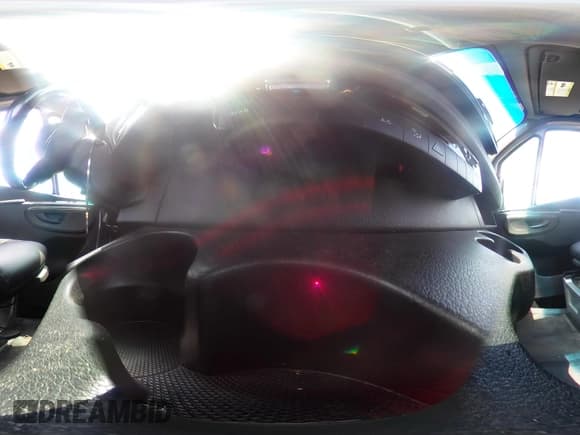 ✅ 2021 Mercedes-Benz Sprinter • VIN: W1Z4EFVY0MT078911 • Lot: 42710919. Listed on IAAI with 116,175 mi. Free auction sales archive from the USA and detailed vehicle history report at DreamBid. Image 18.