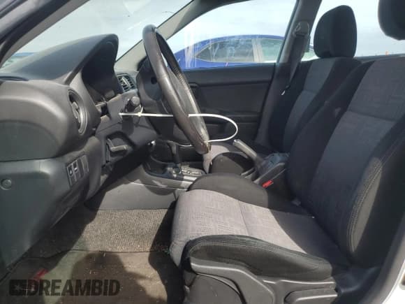 ✅ 2004 Subaru Impreza RS • VIN: JF1GD67564H500202 • Lot: 53001745. Wystawiony na Copart z przebiegiem 131 365 mil. Bezpłatny archiwum sprzedaży aukcyjnych z USA i szczegółowy raport historii pojazdu na DreamBid. Zdjęcie 7.