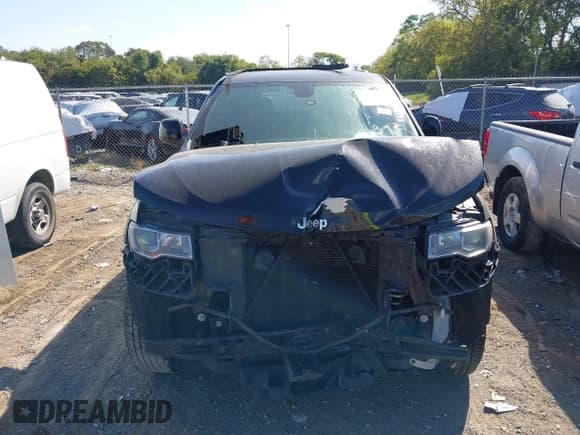 ✅ 2019 Jeep Grand Cherokee Altitude • VIN: 1C4RJFAG0KC606791 • Lot: 43342432. Listed on IAAI with 153,596 mi. Free auction sales archive from the USA and detailed vehicle history report at DreamBid. Image 13.
