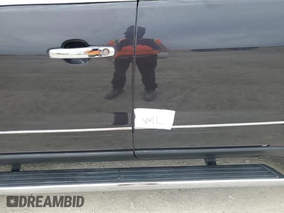 ✅ 2017 Chevrolet Traverse Premier • VIN: 1GNKRJKD6HJ133007 • Lot: 88975785. Wystawiony na Copart z przebiegiem Nie podano. Bezpłatny archiwum sprzedaży aukcyjnych z USA i szczegółowy raport historii pojazdu na DreamBid. Zdjęcie 13.