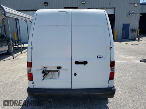 ✅ 2010 Ford Transit Connect XL • VIN: NM0LS7AN5AT003130 • Lot: 62169715. Wystawiony na Copart z przebiegiem Nie podano. Bezpłatny archiwum sprzedaży aukcyjnych z USA i szczegółowy raport historii pojazdu na DreamBid. Zdjęcie 6.