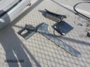 ✅ 2006 Chrysler Pacifica Touring • VIN: 2A8GF68486R609948 • Lot: 43592653. Wystawiony na IAAI z przebiegiem 169 979 mil. Bezpłatny archiwum sprzedaży aukcyjnych z USA i szczegółowy raport historii pojazdu na DreamBid. Zdjęcie 12.