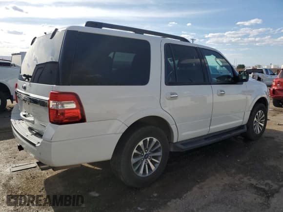 ✅ 2017 Ford Expedition XLT • VIN: 1FMJU1JT7HEA31201 • Lot: 56600575. Listed on Copart with 132,027 mi. Free auction sales archive from the USA and detailed vehicle history report at DreamBid. Image 3.
