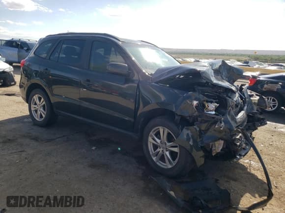 ✅ 2010 Hyundai Santa Fe SE • VIN: 5NMSH4AG3AH350776 • Lot: 54151554. Listed on Copart with 145,559 mi. Free auction sales archive from the USA and detailed vehicle history report at DreamBid. Image 4.