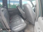 ✅ 1999 Ford Explorer XLT • VIN: 1FMZU32E7XZB57306 • Лот: 41519800. Опубликован ранее на IAAI с пробегом 226 932 миль. Бесплатный доступ к архиву аукционных продаж из США и подробный отчёт об истории автомобиля на DreamBid. Изображение 8.