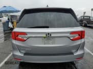 ✅ 2020 Honda Odyssey EX-L • VIN: 5FNRL6H79LB053658 • Lot: 92951785. Wystawiony na Copart z przebiegiem 84 090 mil. Bezpłatny archiwum sprzedaży aukcyjnych z USA i szczegółowy raport historii pojazdu na DreamBid. Zdjęcie 6.