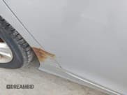 ✅ 2013 Hyundai Sonata SE • VIN: 5NPEC4AC5DH611678 • Лот: 43704793. Опубликован ранее на IAAI с пробегом 144 468 миль. Бесплатный доступ к архиву аукционных продаж из США и подробный отчёт об истории автомобиля на DreamBid. Изображение 6.