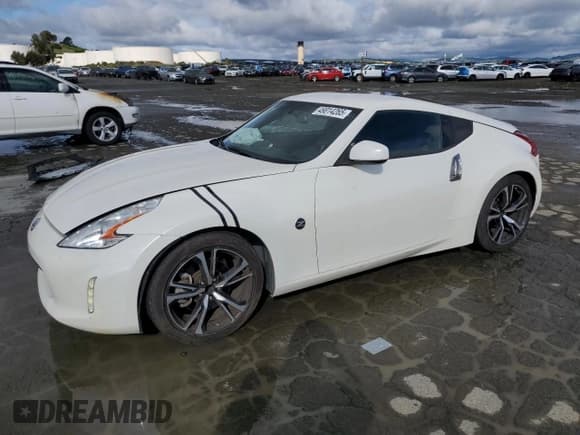 ✅ 2019 Nissan 370Z Nismo • VIN: JN1AZ4EH4KM421718 • Lot: 49014265. Wystawiony na Copart z przebiegiem 28 921 mil. Bezpłatny archiwum sprzedaży aukcyjnych z USA i szczegółowy raport historii pojazdu na DreamBid. Zdjęcie 1.