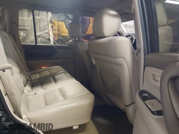 ✅ 2000 Toyota Land Cruiser • VIN: JT3HT05J1Y0084793 • Lot: 42179399. Wystawiony na IAAI z przebiegiem 301 474 mil. Bezpłatny archiwum sprzedaży aukcyjnych z USA i szczegółowy raport historii pojazdu na DreamBid. Zdjęcie 8.