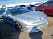 ✅ 2002 Pontiac Firebird Firebird • VIN: 2G2FS22K722133407 • Лот: 42848199. Опубликован ранее на IAAI с пробегом 100 049 миль. Бесплатный доступ к архиву аукционных продаж из США и подробный отчёт об истории автомобиля на DreamBid. Изображение 1.