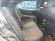 2023 Toyota Camry LE z VIN 4T1C11BK6PU102562, wystawiony jako Copart lot #65087875 z przebiegiem Nie podano mil oraz Szkoda całkowita • Salvage title. Historia ofert i sprzedaży dostępna na DreamBid. Obrazek 10.