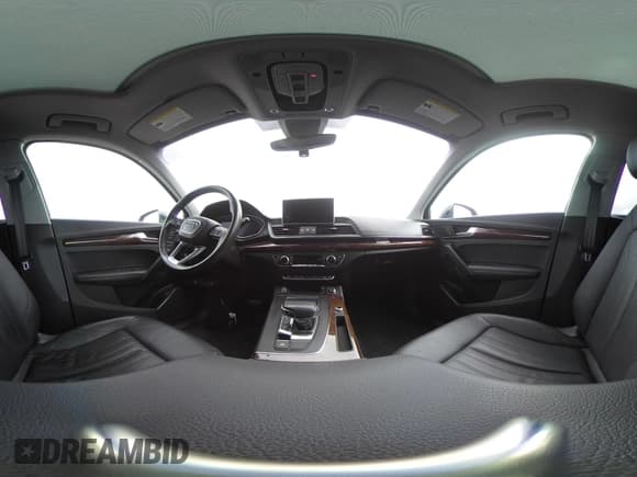 ✅ 2020 Audi Q5 Premium Plus • VIN: WA1BNAFY7L2036929 • Lot: 43409370. Wystawiony na IAAI z przebiegiem 65 514 mil. Bezpłatny archiwum sprzedaży aukcyjnych z USA i szczegółowy raport historii pojazdu na DreamBid. Zdjęcie 18.