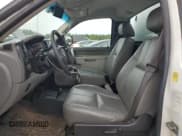 ✅ 2014 Chevrolet Silverado 2500HD Work Truck • VIN: 1GC0KVCG8EF165881 • Lot: 44545005. Wystawiony na Copart z przebiegiem 155 055 mil. Bezpłatny archiwum sprzedaży aukcyjnych z USA i szczegółowy raport historii pojazdu na DreamBid. Zdjęcie 7.