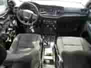 2022 Dodge Durango Pursuit z VIN 1C4SDJFT5NC200589, wystawiony jako Copart lot #55891105 z przebiegiem 1 448 mil mil oraz Szkoda całkowita • Salvage title. Historia ofert i sprzedaży dostępna na DreamBid. Obrazek 8.