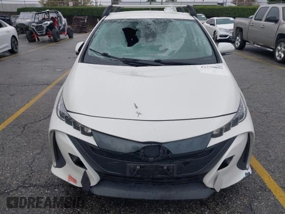 ✅ 2020 Toyota Prius XLE • VIN: JTDKARFP3L3156406 • Лот: 43759057. Опубликован ранее на IAAI с пробегом 198 250 миль. Бесплатный доступ к архиву аукционных продаж из США и подробный отчёт об истории автомобиля на DreamBid. Изображение 12.