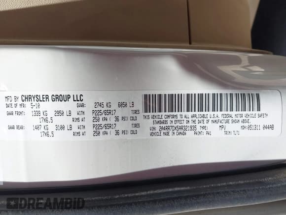 ✅ 2010 Chrysler Town & Country Limited • VIN: 2A4RR7DX5AR321935 • Lot: 42350979. Wystawiony na IAAI z przebiegiem 109 607 mil. Bezpłatny archiwum sprzedaży aukcyjnych z USA i szczegółowy raport historii pojazdu na DreamBid. Zdjęcie 9.