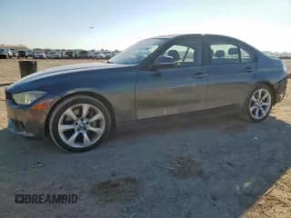 ✅ 2013 BMW 3 Series 335i • VIN: WBA3A9G56DNP37127 • Lot: 84401895. Wystawiony na Copart z przebiegiem 150 941 mil. Bezpłatny archiwum sprzedaży aukcyjnych z USA i szczegółowy raport historii pojazdu na DreamBid. Zdjęcie 1.