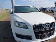 ✅ 2014 Audi Q7 Premium Plus • VIN: WA1LGAFE1ED000911 • Lot: 43416791. Wystawiony na IAAI z przebiegiem 167 305 mil. Bezpłatny archiwum sprzedaży aukcyjnych z USA i szczegółowy raport historii pojazdu na DreamBid. Zdjęcie 6.
