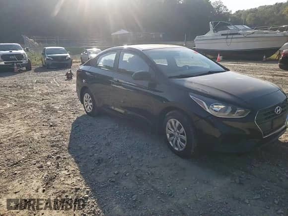 2018 Hyundai Accent SEL z VIN 3KPC24A39JE035328, wystawiony jako Copart lot #70335713 z przebiegiem 62 915 mil mil oraz . Historia ofert i sprzedaży dostępna na DreamBid. Obrazek 11.