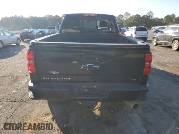 ✅ 2018 Chevrolet Silverado 2500HD LTZ • VIN: 1GC1KWEY9JF282864 • Lot: 91577195. Wystawiony na Copart z przebiegiem 78 409 mil. Bezpłatny archiwum sprzedaży aukcyjnych z USA i szczegółowy raport historii pojazdu na DreamBid. Zdjęcie 6.