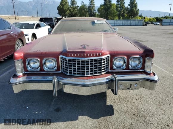 ✅ 1976 Ford Thunderbird • VIN: 6Y87A116695 • Lot: 58666525. Listed on Copart with 58,832 mi. Free auction sales archive from the USA and detailed vehicle history report at DreamBid. Image 5.